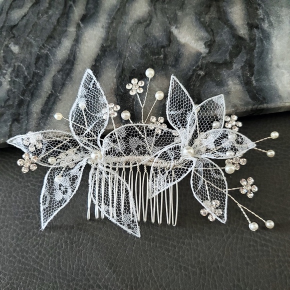 NEW Bride Lace Floral Bling Flower Comb Headpiece main image 5